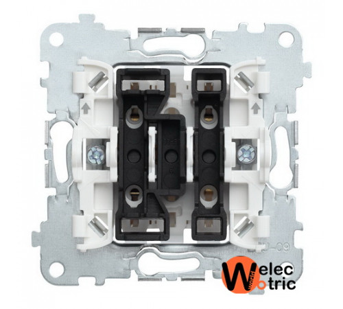 Механизм розетки 220v с USB A+C Rikett белая