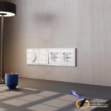 Перекрестный двухклавишный выключатель Voltum S70 белый глянцевый VLS020500
