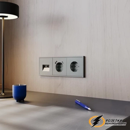 Розетка с заземлением 16а 250в Voltum S70 титан VLS040105