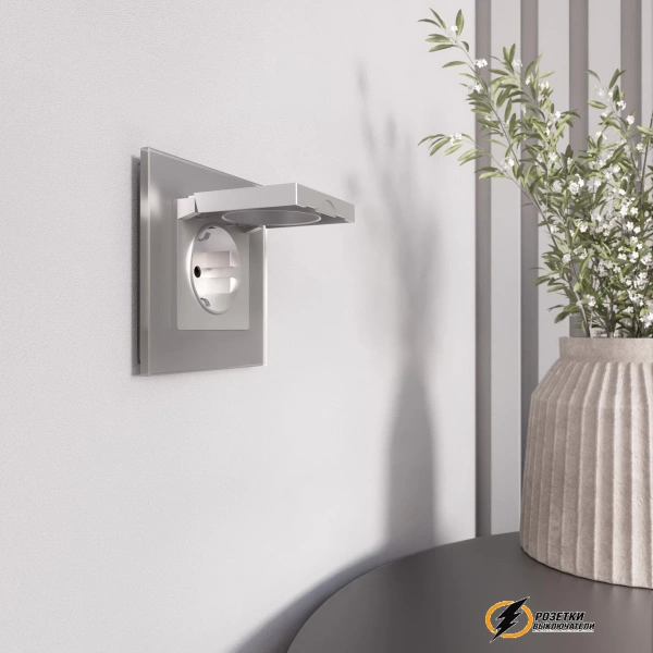 Розетка с крышкой ip40 16а 250в Werkel серебряная матовая